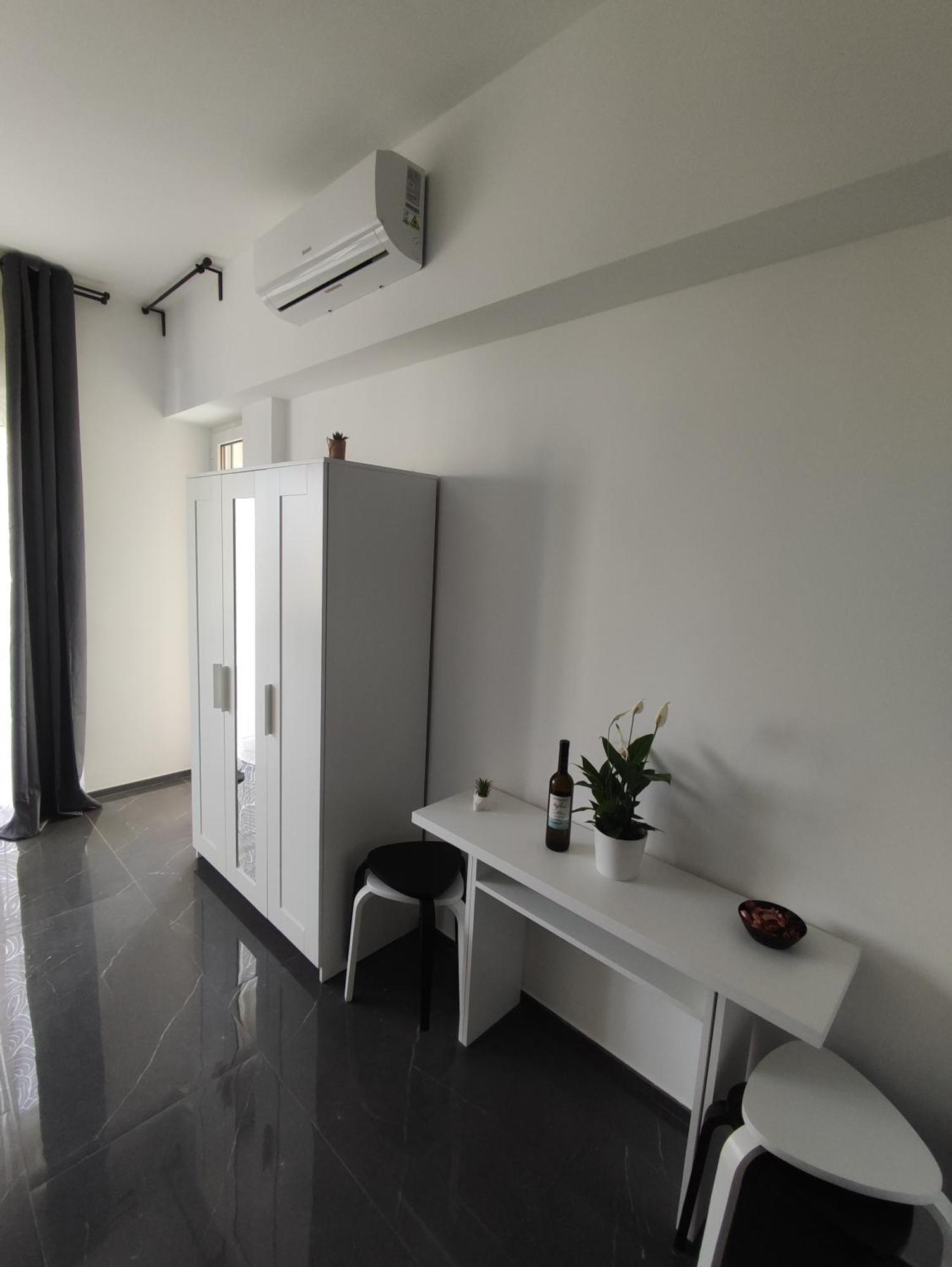Oniria Suite - 100 Mt Dal Mare Terracina Exterior foto